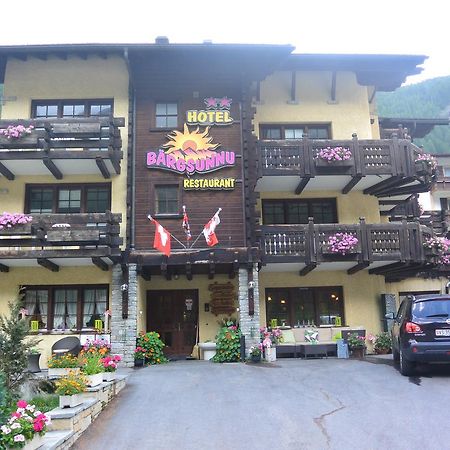 Hotel Baergsunnu Saas-Grund Buitenkant foto